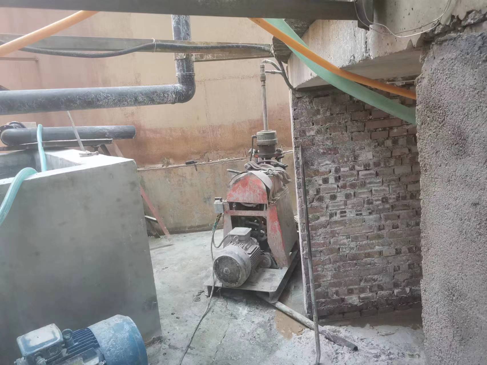 曲麻莱厂房基础注浆